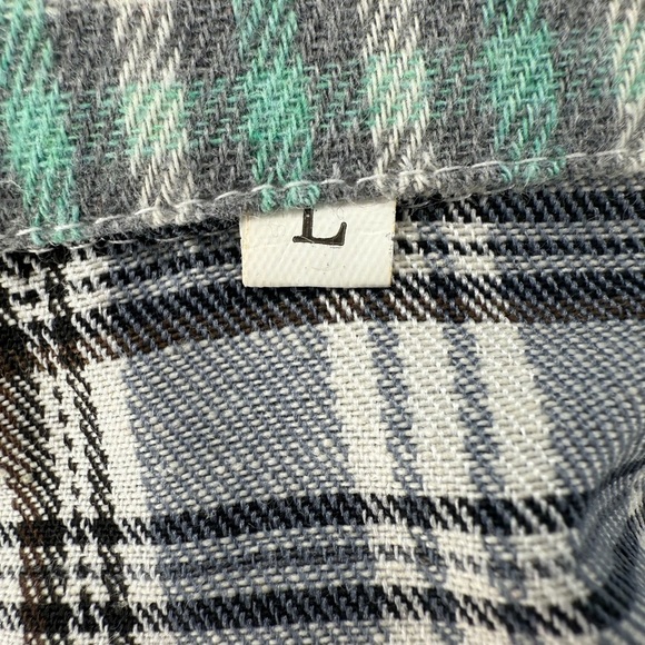 Plaid Button-Up Shirt - Green and Blue - Picture 4 of 5